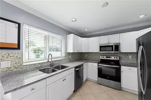 3923 SW 1st Ave, Cape Coral, FL 33914 - Photo 12