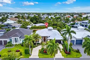 2140 Tarpon Rd, Naples, FL 34102 - Photo 2