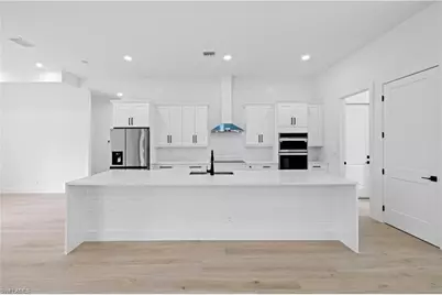 2908 58th Ave NE, Naples, FL 34120 - Photo 2