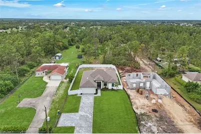 4234 27th Ave NE, Naples, FL 34120 - Photo 2
