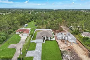 4234 27th Ave NE, Naples, FL 34120 - Photo 2