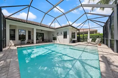 3264 Pacific Dr, Naples, FL 34119 - Photo 32