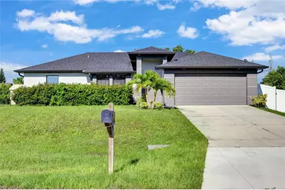 1317 NE 4th Pl, Cape Coral, FL 33909 - Photo 1