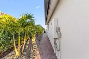 4796 Sophia Dr, Immokalee, FL 34142 - Photo 10