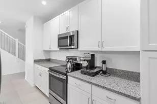 7624 Morgan Way, Naples, FL 34119 - Photo 10