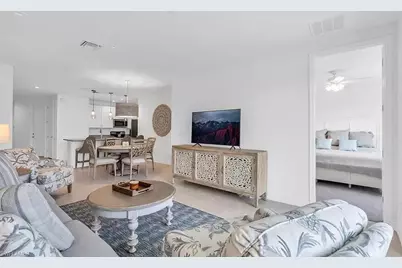7624 Morgan Way, Naples, FL 34119 - Photo 8