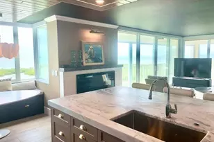 5550 Heron Point Dr, Naples, FL 34108 - Photo 8