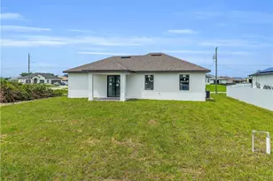 1032 Cavanagh Ave, Lehigh Acres, FL 33971 - Photo 6