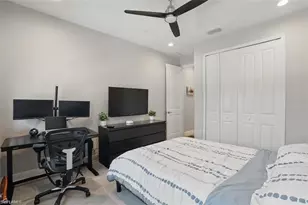2567 Seychelles Dr, Naples, FL 34112 - Photo 12