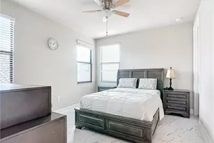 4310 Aurora St, Naples, FL 34119 - Photo 40