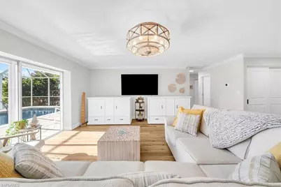 128 San Salvador St, Naples, FL 34113 - Photo 8