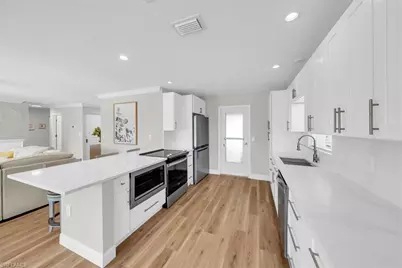128 San Salvador St, Naples, FL 34113 - Photo 12