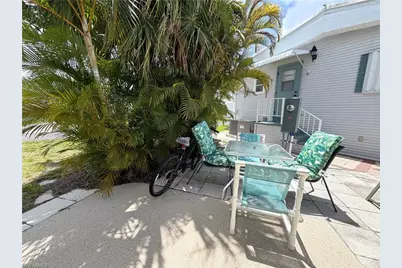 4701 Mayflower Way W, Estero, FL 33928 - Photo 6