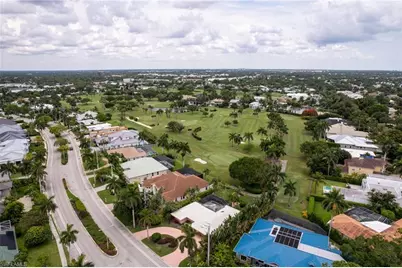 520 Harbour Dr, Naples, FL 34103 - Photo 8