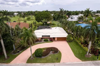 520 Harbour Dr, Naples, FL 34103 - Photo 4