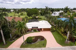 520 Harbour Dr, Naples, FL 34103 - Photo 4
