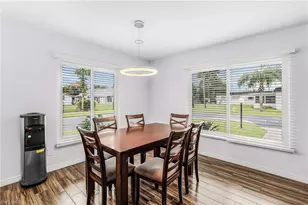 34 Hamlin Ct, Lehigh Acres, FL 33936 - Photo 12