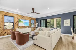 2488 Breakwater Wy, Naples, FL 34112 - Photo 2