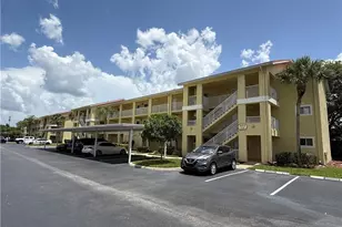 8275 Key Royal Cir, Naples, FL 34119 - Photo 2