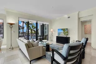 1490 5th Ave S, Naples, FL 34102 - Photo 8