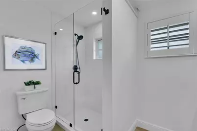 740 Park Shore Dr, Naples, FL 34103 - Photo 18