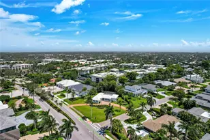 740 Park Shore Dr, Naples, FL 34103 - Photo 36
