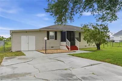 4302 7th St SW, Lehigh Acres, FL 33976 - Photo 6
