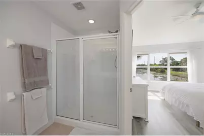 1058 Albany Ct, Naples, FL 34105 - Photo 12