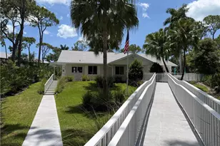 3002 Sandpiper Bay Cir, Naples, FL 34112 - Photo 28