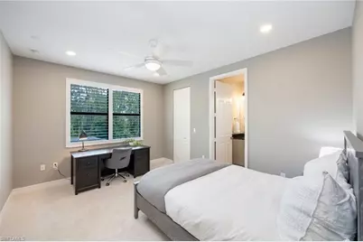 3335 Pacific Dr, Naples, FL 34119 - Photo 28