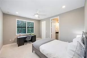 3335 Pacific Dr, Naples, FL 34119 - Photo 28