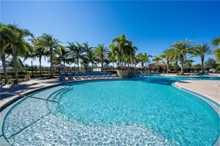 3335 Pacific Dr, Naples, FL 34119 - Photo 42