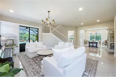 3335 Pacific Dr, Naples, FL 34119 - Photo 4
