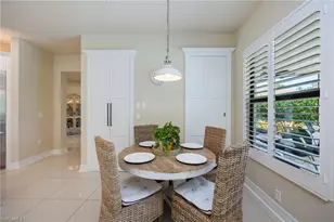 3335 Pacific Dr, Naples, FL 34119 - Photo 8
