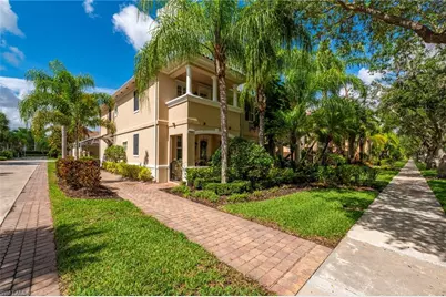 15361 Laughing Gull Ln, Bonita Springs, FL 34135 - Photo 2