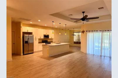 5560 Belrose St, Lehigh Acres, FL 33971 - Photo 4
