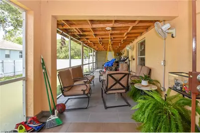 4417 29th St SW, Lehigh Acres, FL 33973 - Photo 24