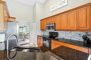 5615 Sherborn Dr, Naples, FL 34110 - Photo 6