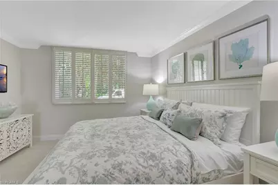 2357 Gulf Shore Blvd N #107, Naples, FL 34103 - Photo 18
