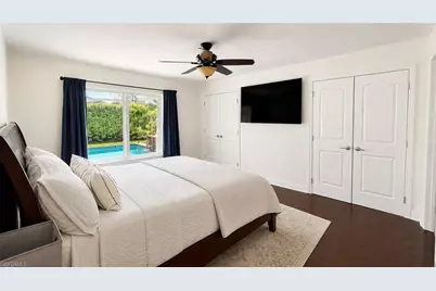 1089 Nottingham Dr, Naples, FL 34109 - Photo 12