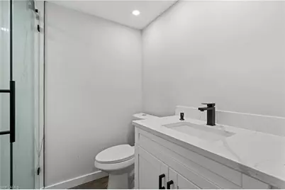 1521 Chesapeake Ave #B2, Naples, FL 34102 - Photo 14