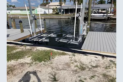 2849 Triggerfish St, Matlacha, FL 33993 - Photo 10