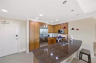 9115 Strada Pl, Naples, FL 34108 - Photo 12