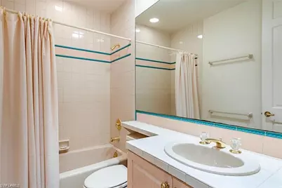 157 Colonade Cir #1002, Naples, FL 34103 - Photo 10