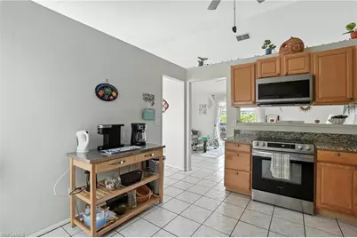 324 NW 24th Ter, Cape Coral, FL 33993 - Photo 10
