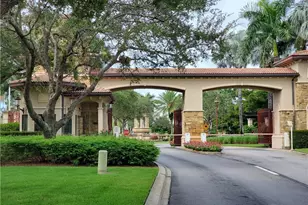 9521 Avellino Wy, Naples, FL 34113 - Photo 2
