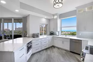 400 Flagship Dr, Naples, FL 34108 - Photo 10
