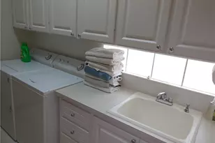 4456 Prescott Ln, Naples, FL 34119 - Photo 24