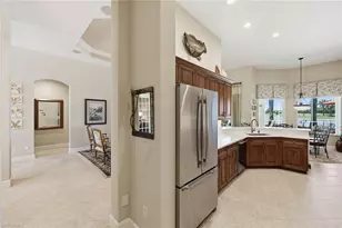 8793 Mustang Island Cir, Naples, FL 34113 - Photo 16