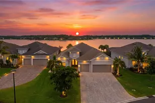 13556 Blue Bay Cir, Fort Myers, FL 33913 - Photo 2